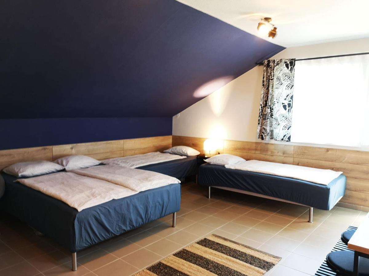 Gyoengyszem Vendeghaz Hotel Eger Bagian luar foto