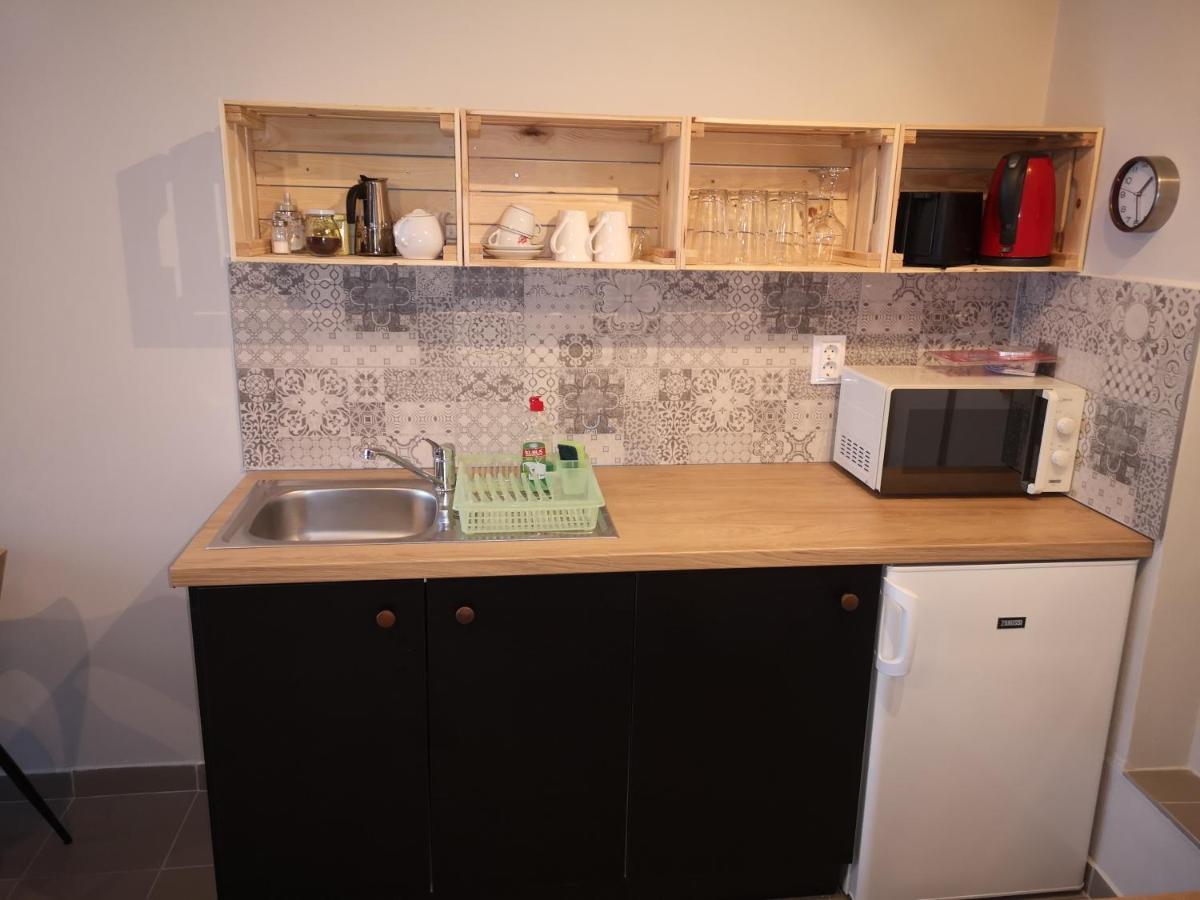Gyoengyszem Vendeghaz Hotel Eger Bagian luar foto