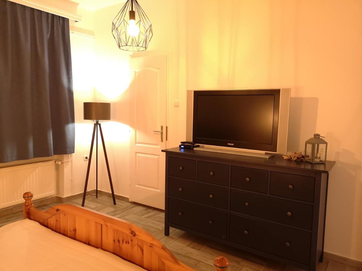 Gyoengyszem Vendeghaz Hotel Eger Bagian luar foto
